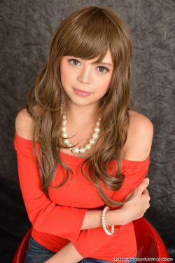 谎言的诱惑吻戏